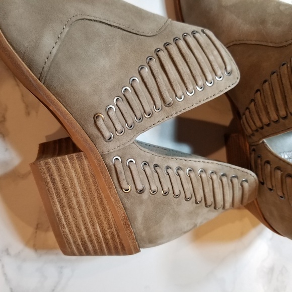 Vince Camuto Pevista booties Suede Gray - Picture 8 of 8